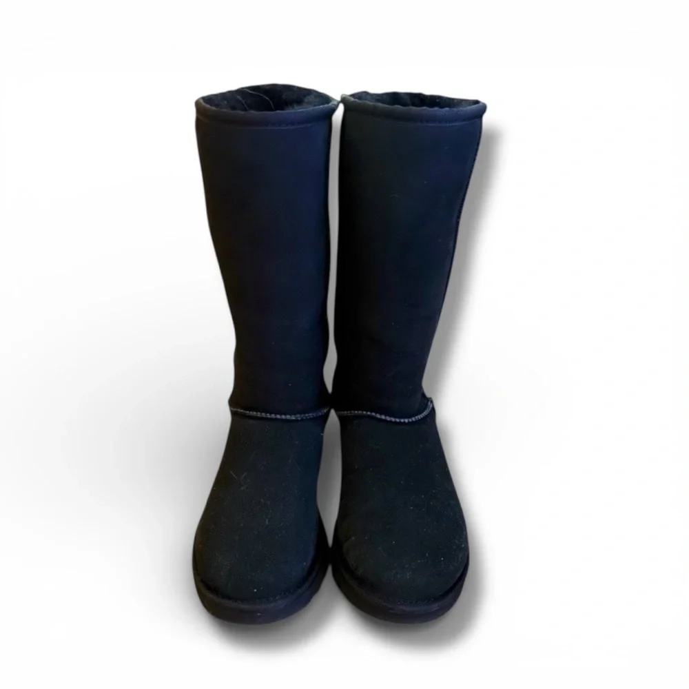 💞UGG Classic Tall Boots • Black • 7 US / 38 • Best Seller!
